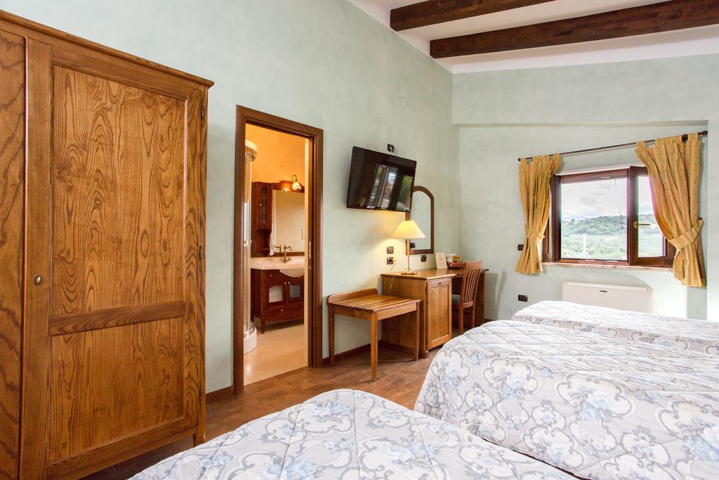 Villa Santa Caterina Montalto Uffugo Buitenkant foto