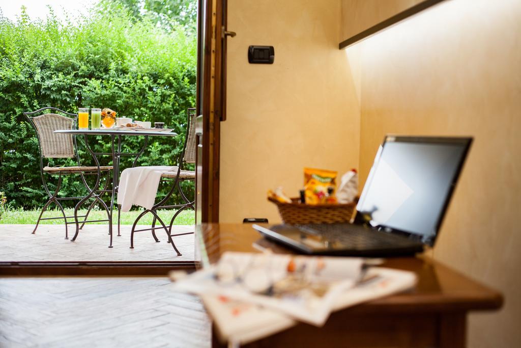 Villa Santa Caterina Montalto Uffugo Buitenkant foto