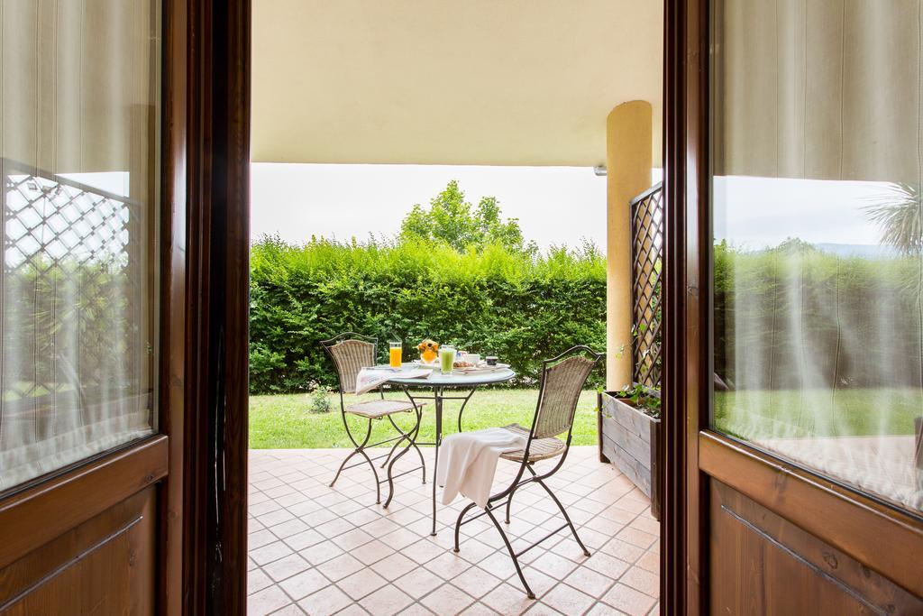 Villa Santa Caterina Montalto Uffugo Buitenkant foto